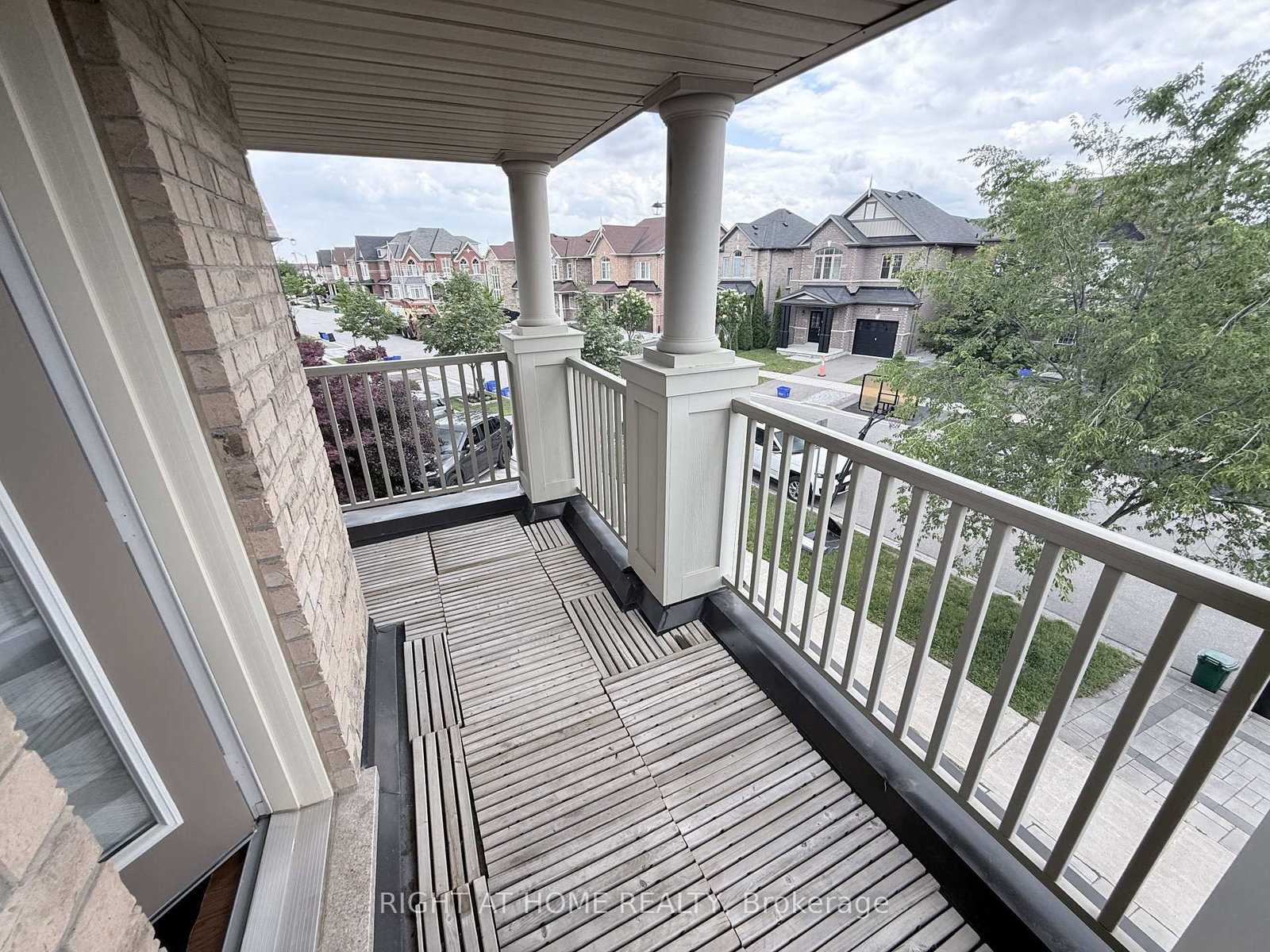 131 KILLINGTON Avenue • Vaughan, ON photo 23