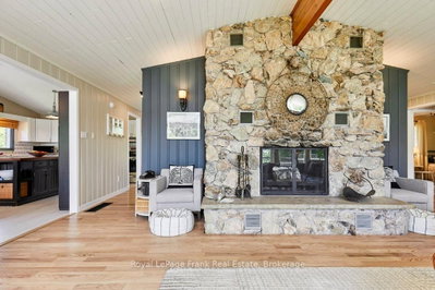 156 Acton Road — more photos