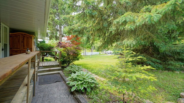 2807 25th Side Road