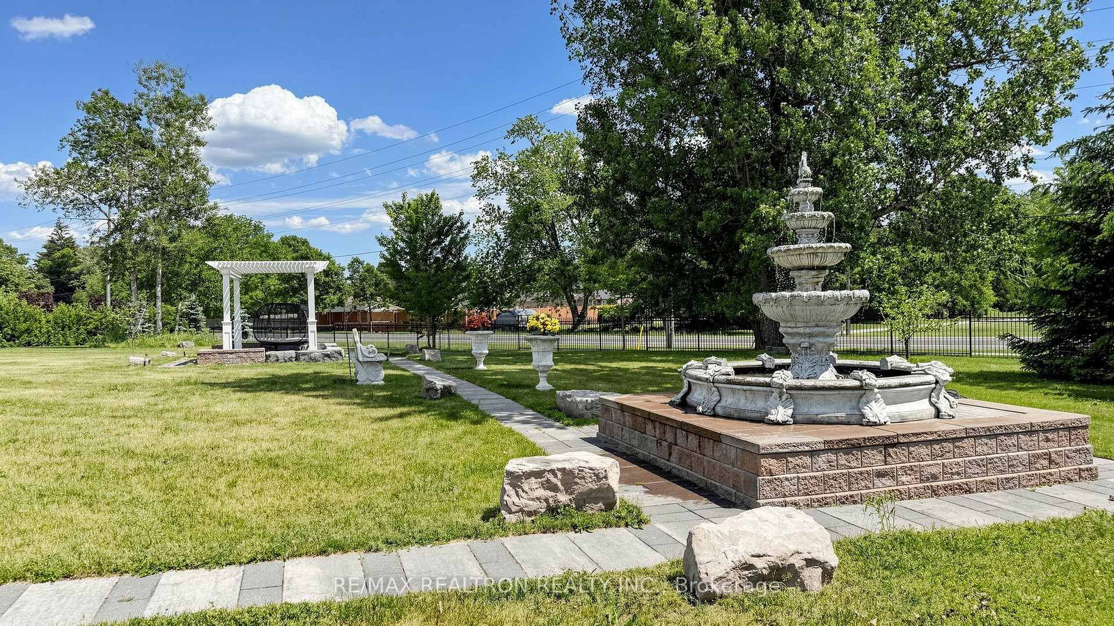 45 Greenan Road • Whitchurch-Stouffville, ON photo 46
