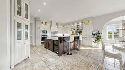 45 Greenan Road • Whitchurch-Stouffville, ON photo 9