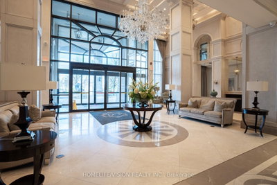 Unit 615 — 9255 Jane Street — photo 6