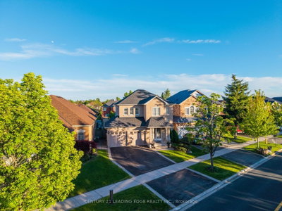40 Rouge Bank Drive • Markham, ON photo 2