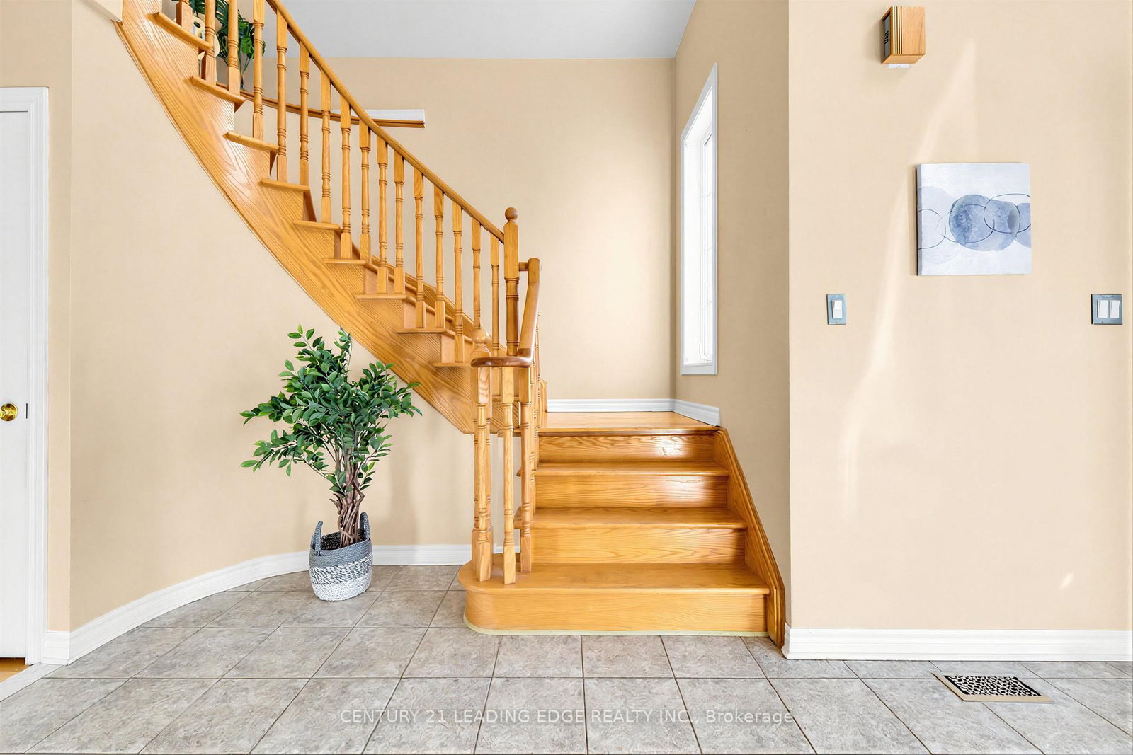 40 Rouge Bank Drive • Markham, ON photo 9