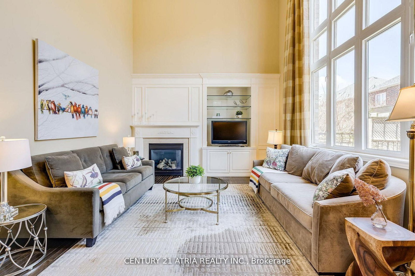 23 Weslock Crescent • Aurora, ON photo 9