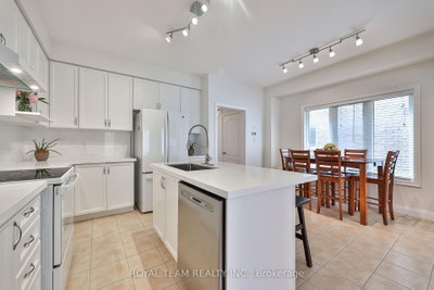 12 Spring Arbour Road • Vaughan, ON photo 9