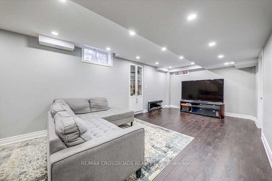 9 Geddington Crescent • Markham, ON photo 37