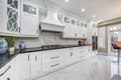 9 Geddington Crescent • Markham, ON photo 9