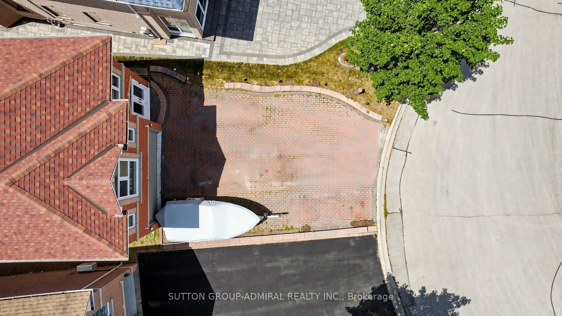 84 Sapphire Drive