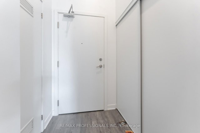 403 - 10 Flavelle Trail