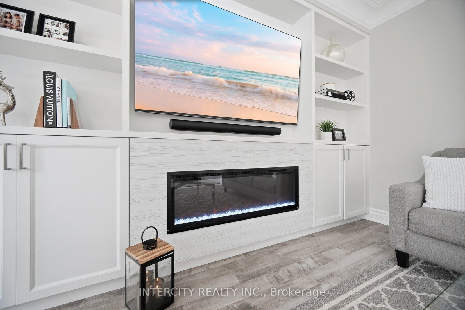 61 Woodland Trail Court • Vaughan, ON photo 20