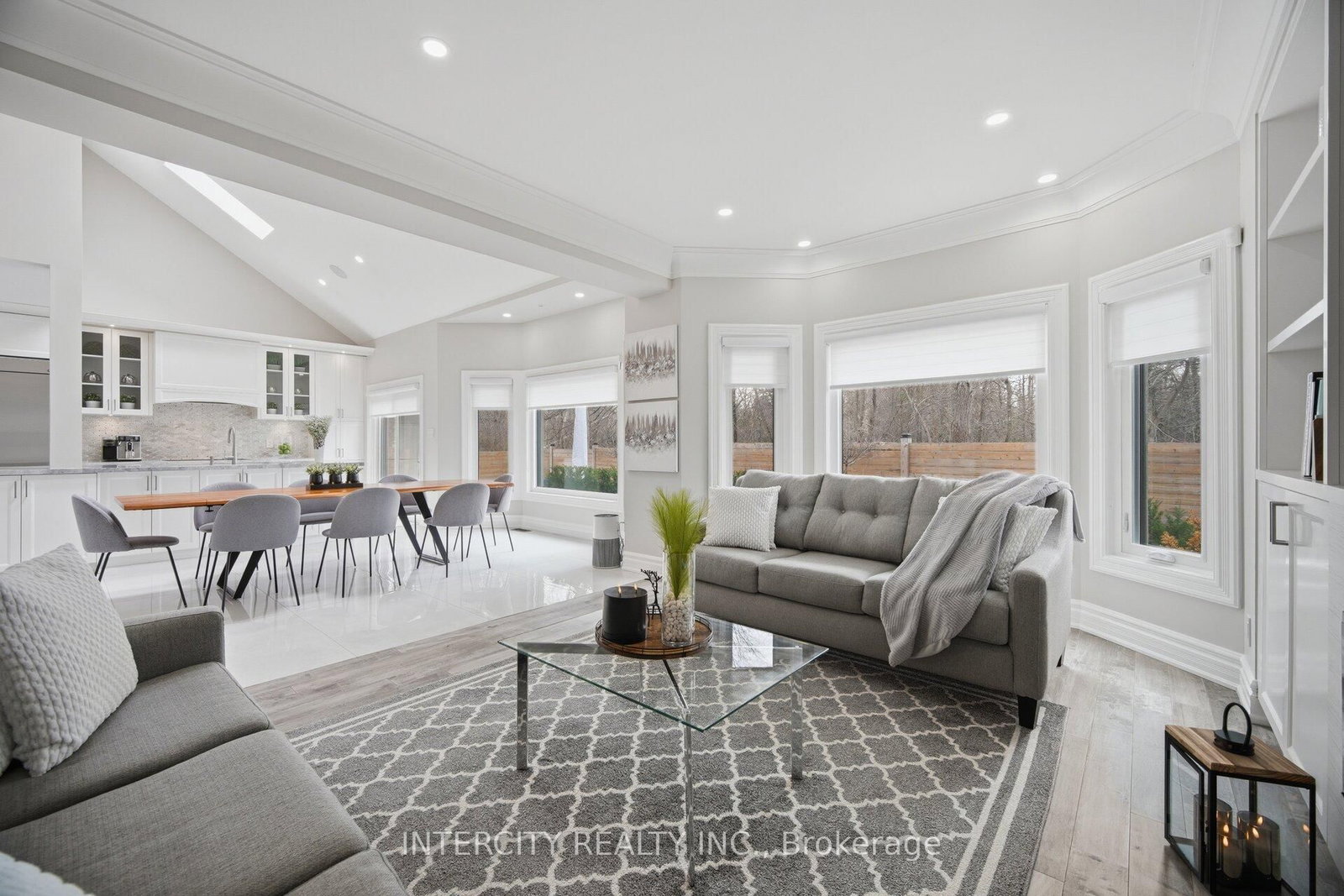 61 Woodland Trail Court • Vaughan, ON photo 21