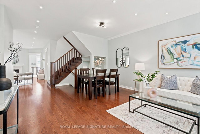 6 Mayapple Lane