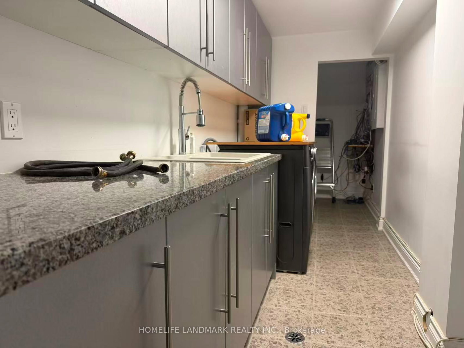 Basement - 339 Elmwood Avenue, Richmond Hill 2