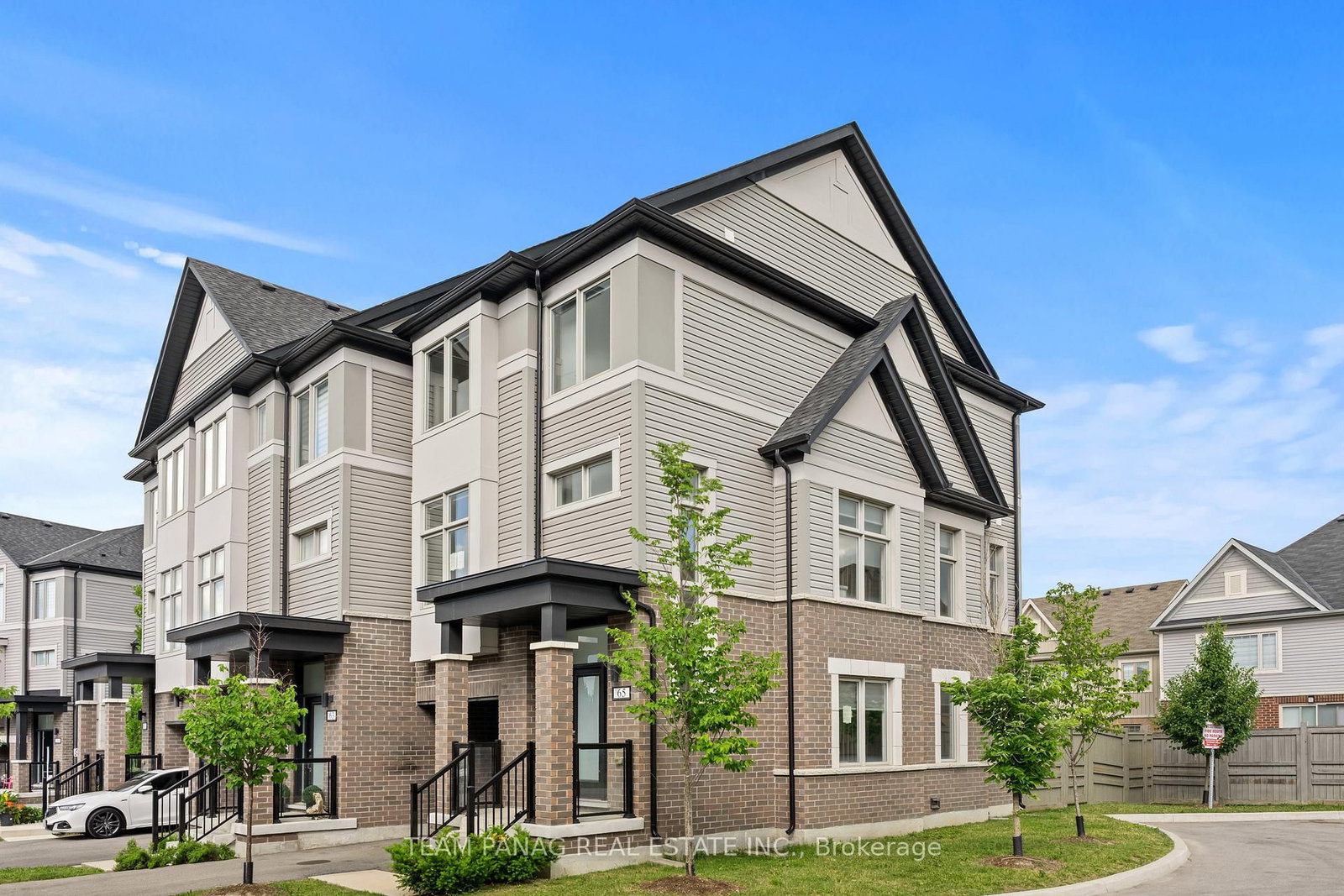 65 Totten Trail • New Tecumseth, ON photo 3