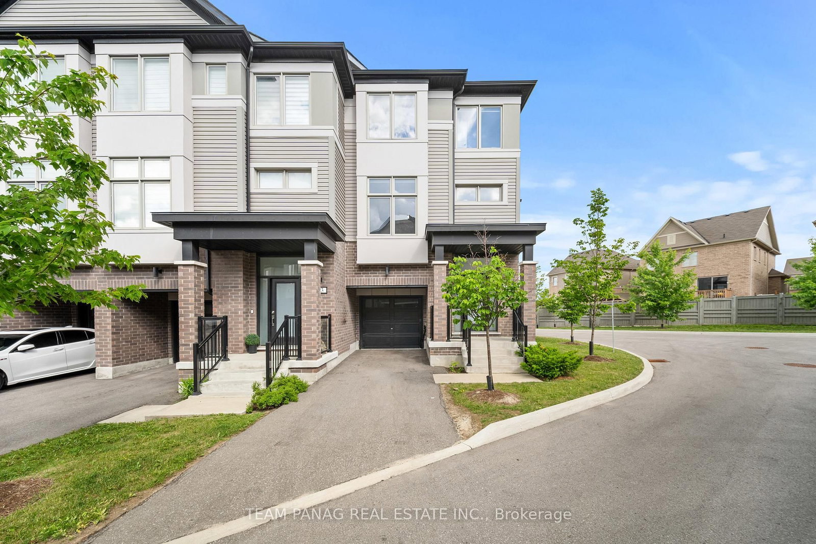 65 Totten Trail • New Tecumseth, ON photo 4