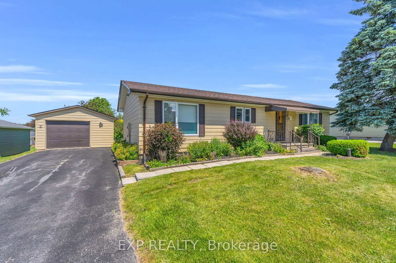 5 Inlet Court