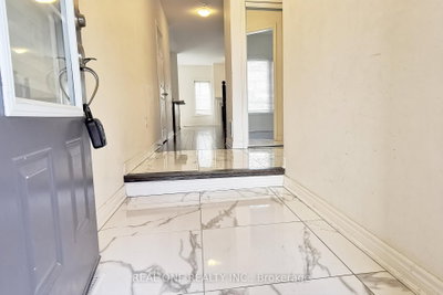 51 Kavanagh Avenue — photo 6