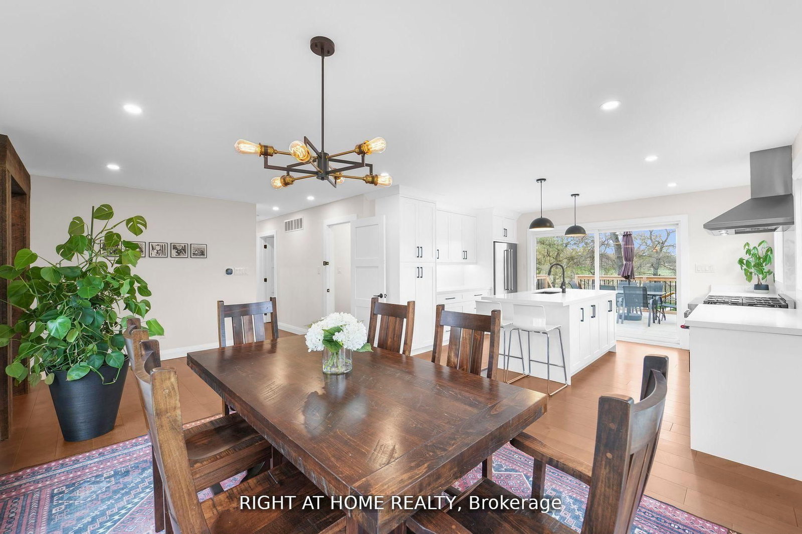 17083 Warden Avenue • Whitchurch-Stouffville, ON photo 10