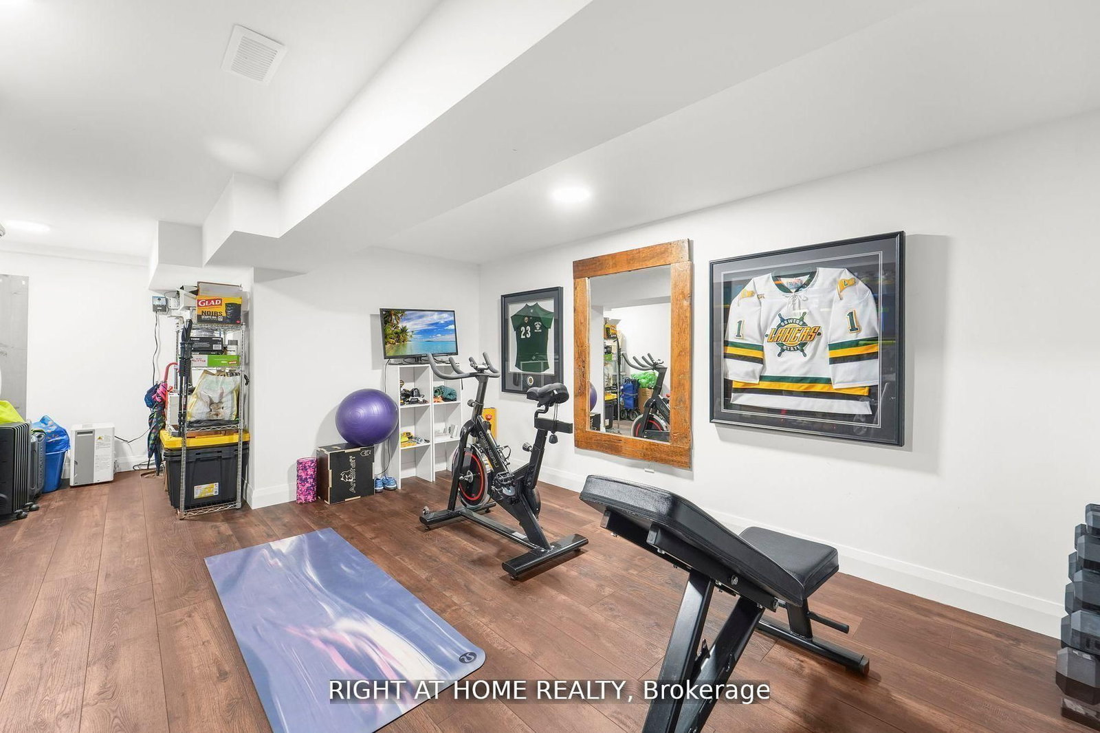 17083 Warden Avenue • Whitchurch-Stouffville, ON photo 18