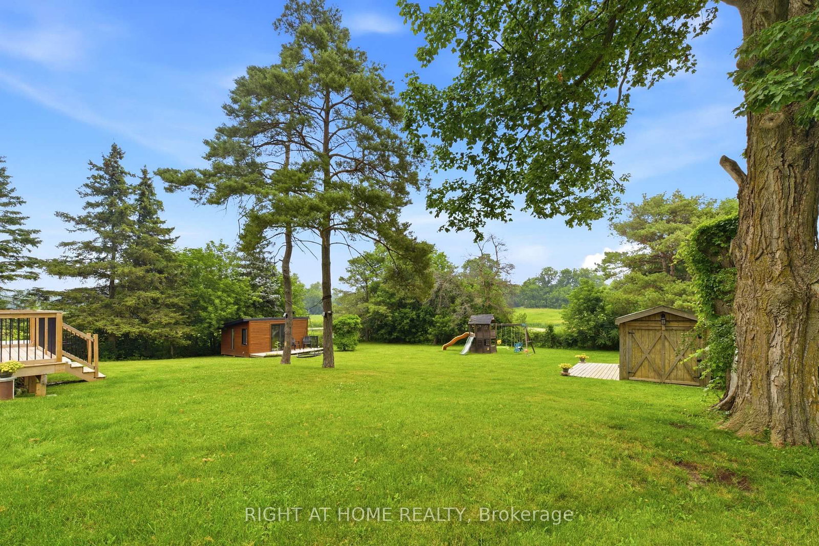 17083 Warden Avenue • Whitchurch-Stouffville, ON photo 29