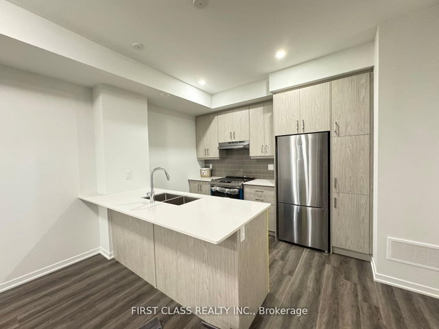 TH194 - 141 Honeycrisp Crescent