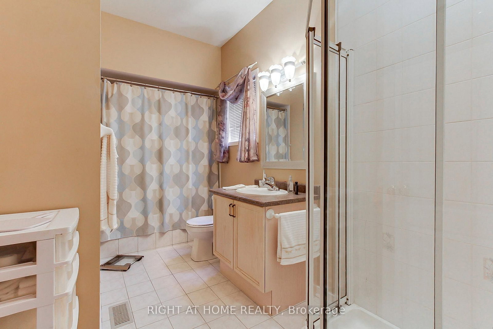 101 Old Colony Road • Richmond Hill, ON photo 17