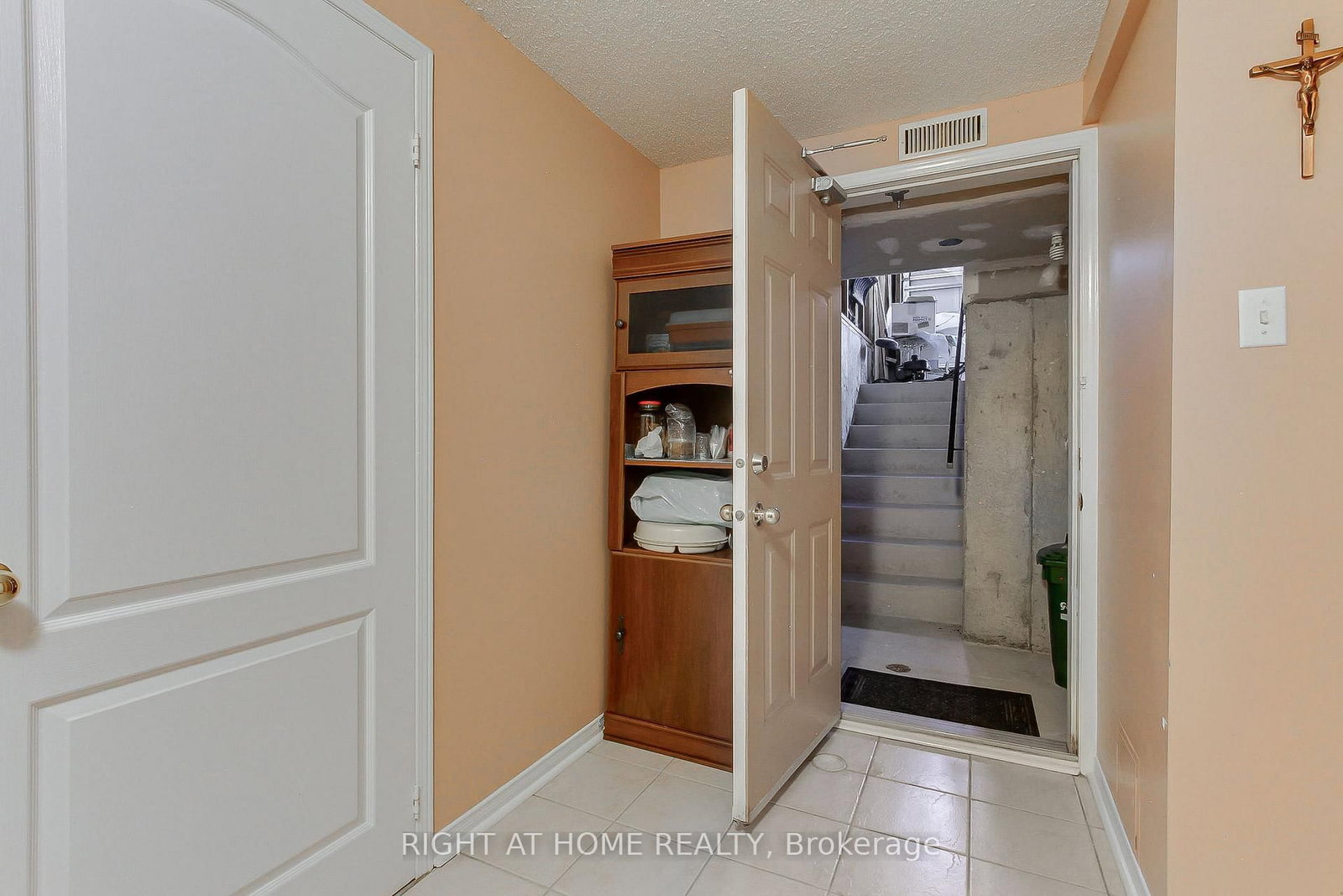 101 Old Colony Road • Richmond Hill, ON photo 27