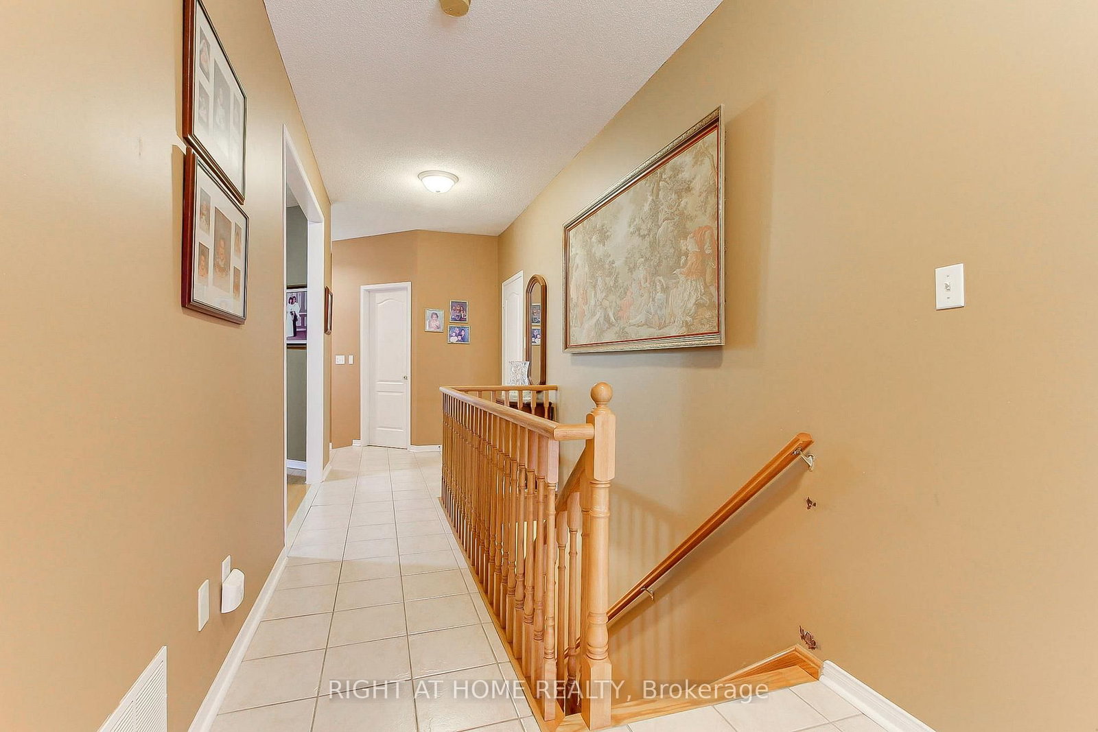 101 Old Colony Road • Richmond Hill, ON photo 5
