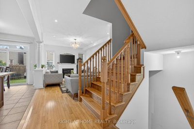 147 Betony Drive • Richmond Hill, ON photo 9