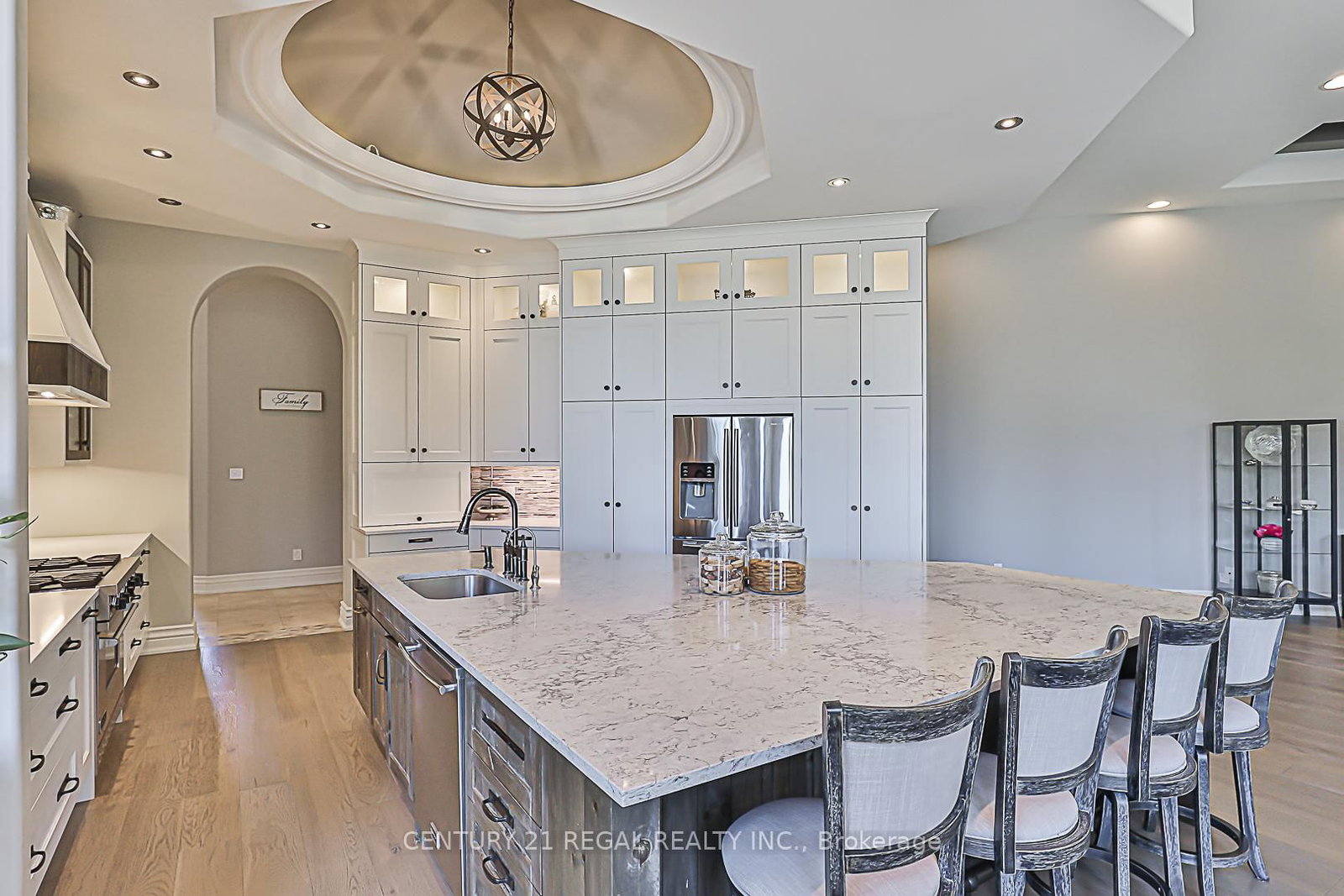16 Lake Woods Drive • Whitchurch-Stouffville, ON photo 13