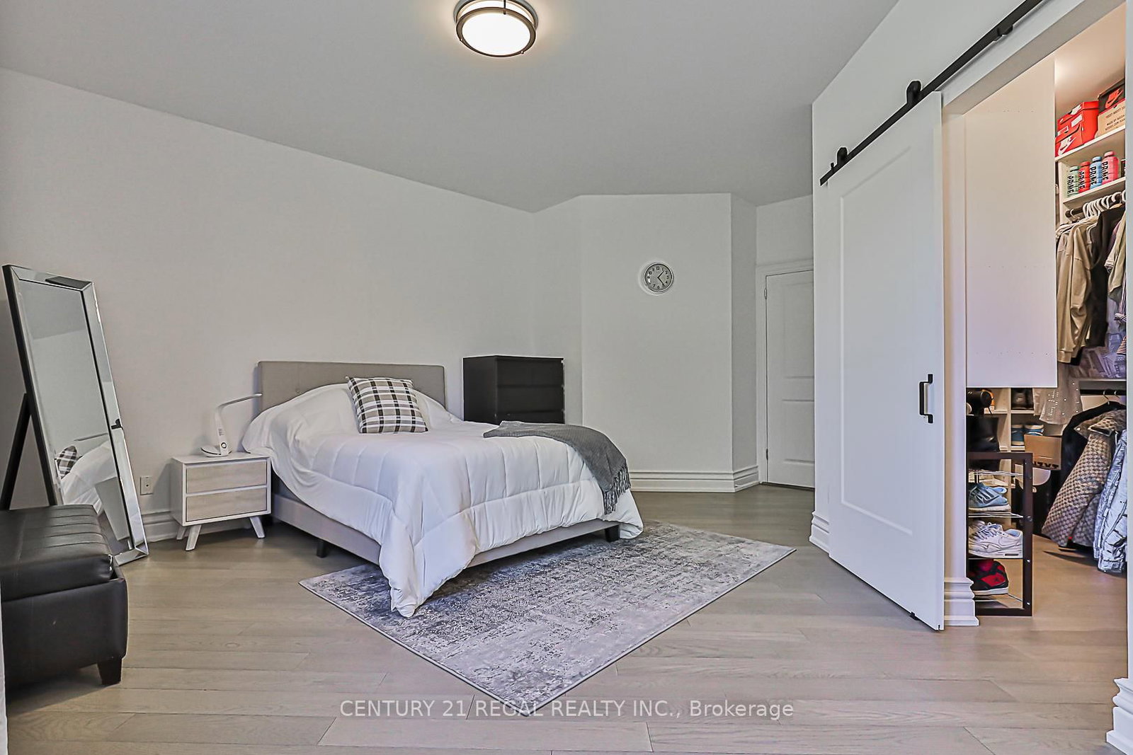 16 Lake Woods Drive • Whitchurch-Stouffville, ON photo 24