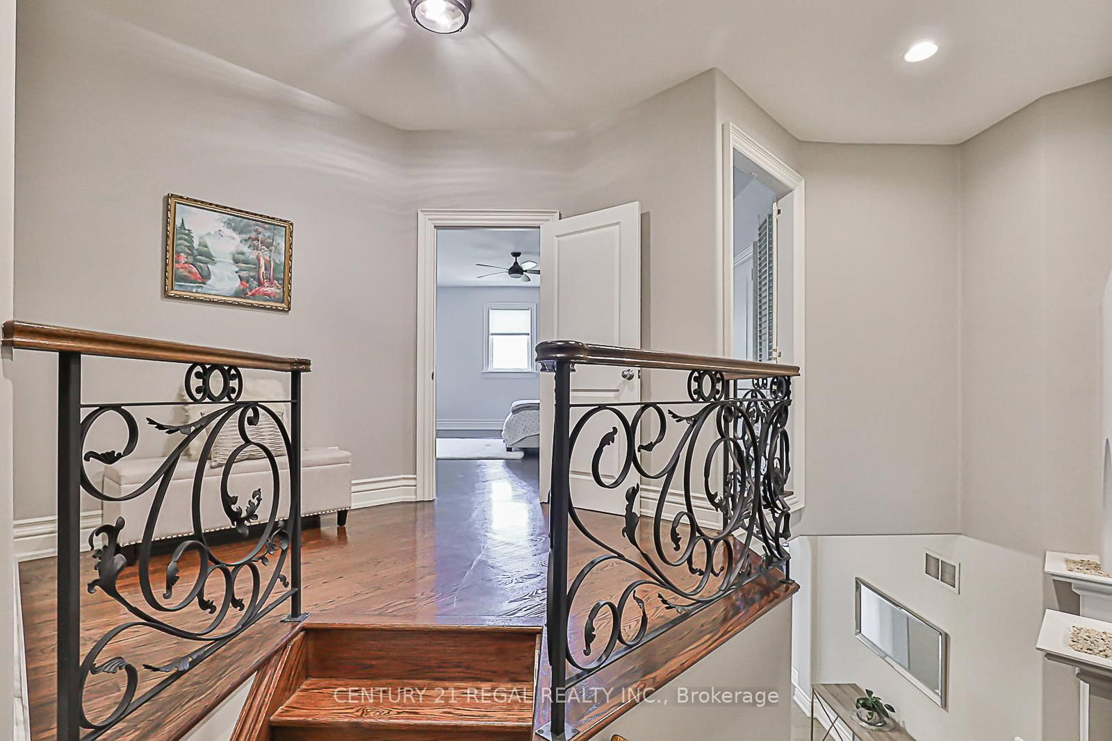 16 Lake Woods Drive • Whitchurch-Stouffville, ON photo 32