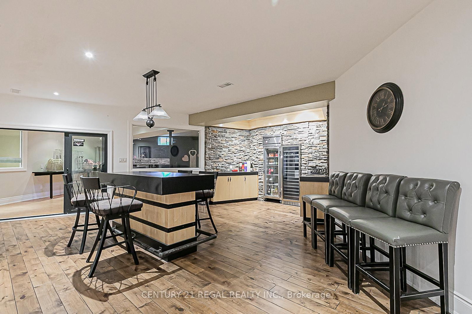16 Lake Woods Drive • Whitchurch-Stouffville, ON photo 37