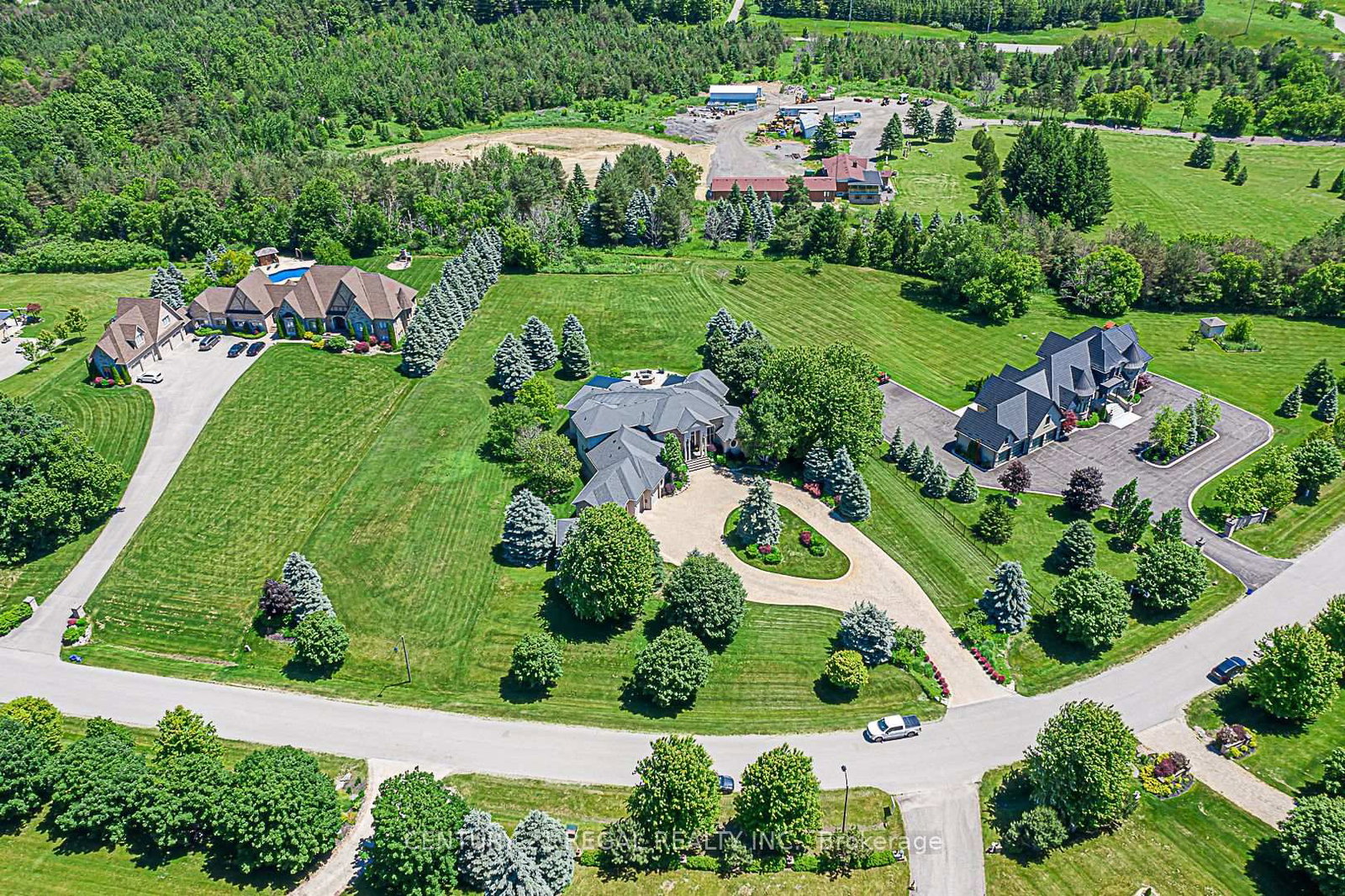 16 Lake Woods Drive • Whitchurch-Stouffville, ON photo 43