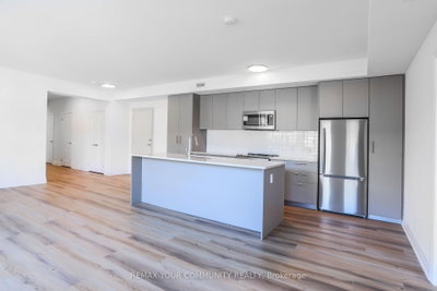 Unit PH20 — 101 Cathedral High Street — photo 6