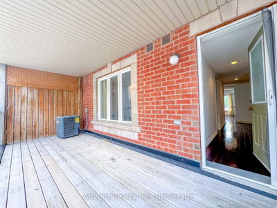 160 Louisbourg Way — photo 5