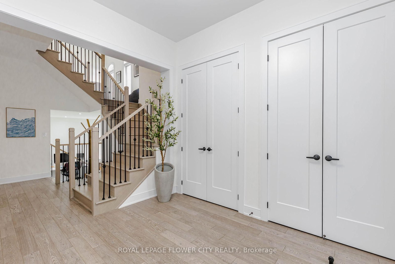 1367 Lawson Street • Innisfil, ON photo 5