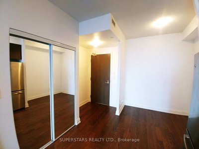 Unit 2133 — 7161 Yonge Street — photo 2