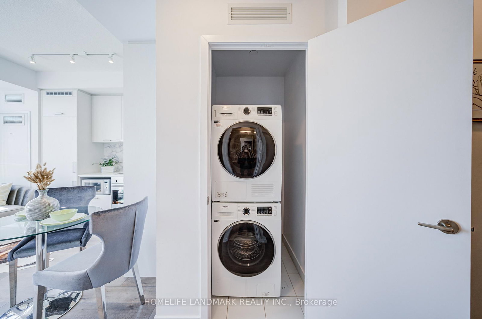 38 Honeycrisp Crescent • #1903 • Vaughan, ON photo 38