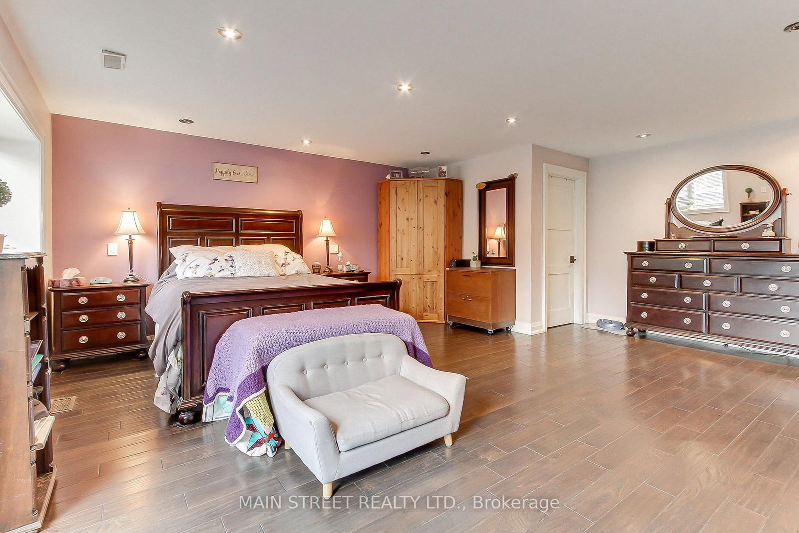 1 Mustard Street • Uxbridge, ON photo 6