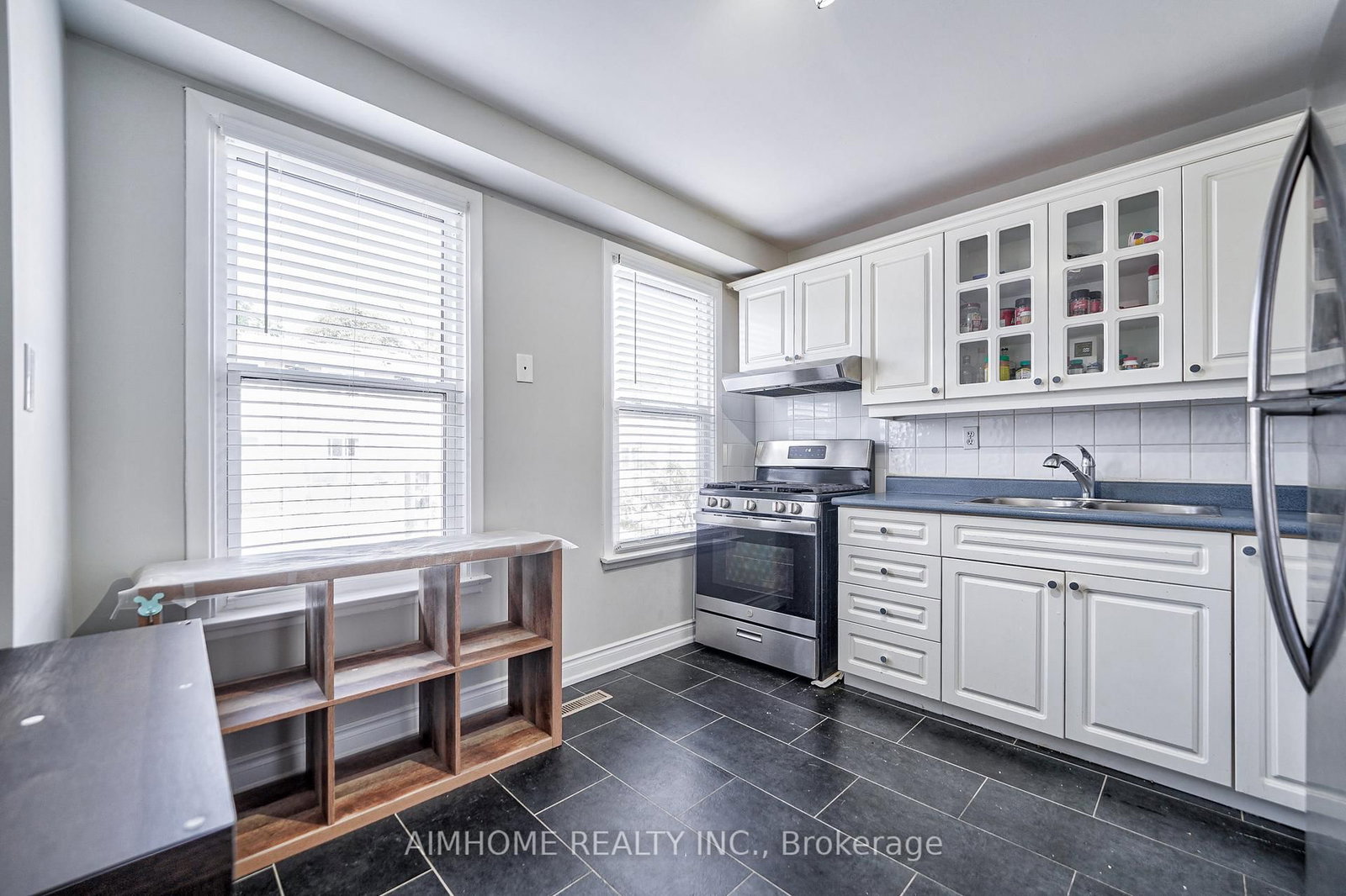 1692 John Street • Markham, ON photo 15