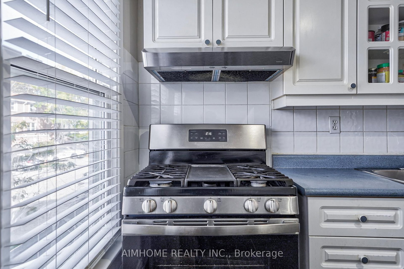 1692 John Street • Markham, ON photo 18