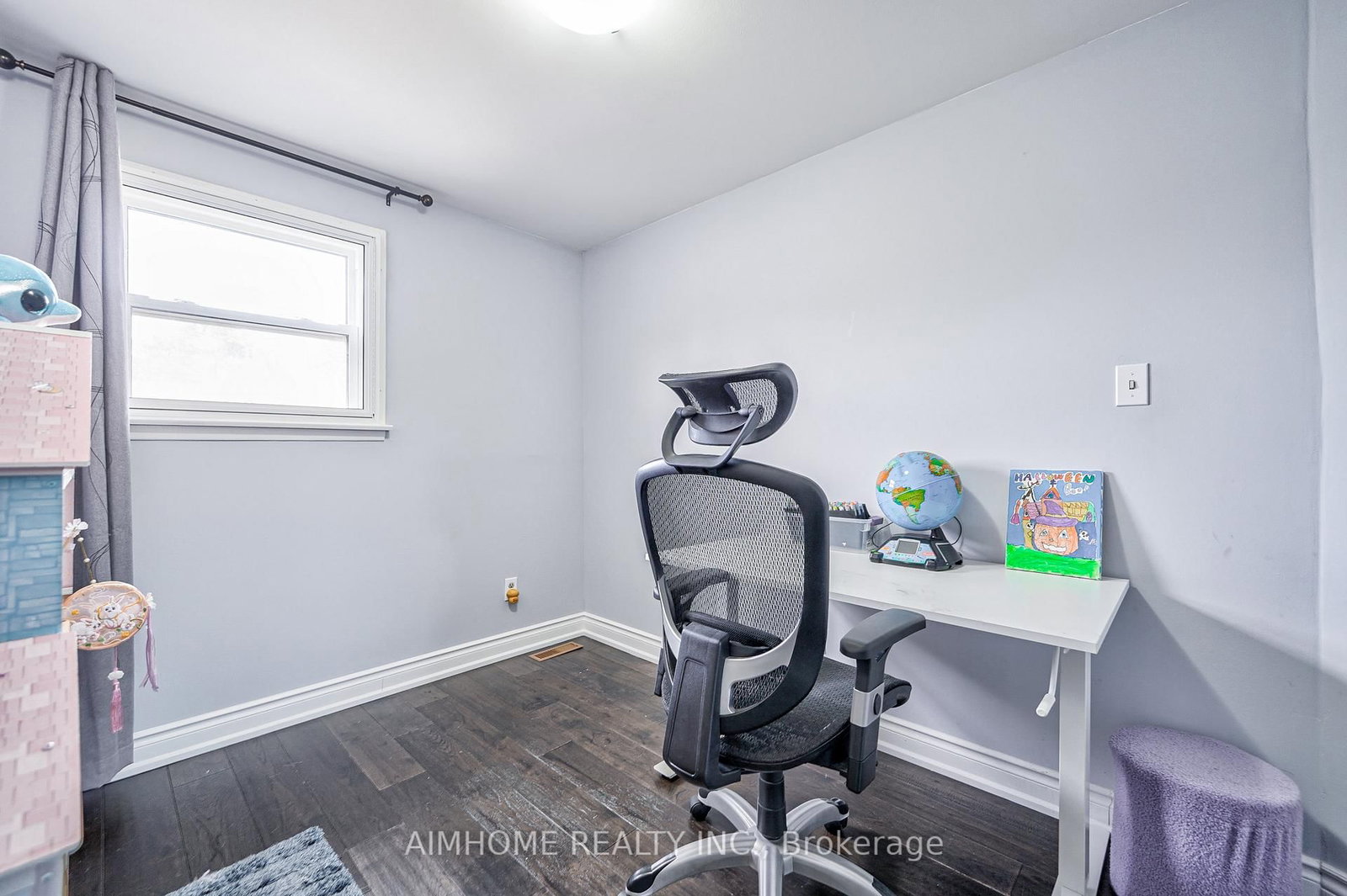 1692 John Street • Markham, ON photo 28