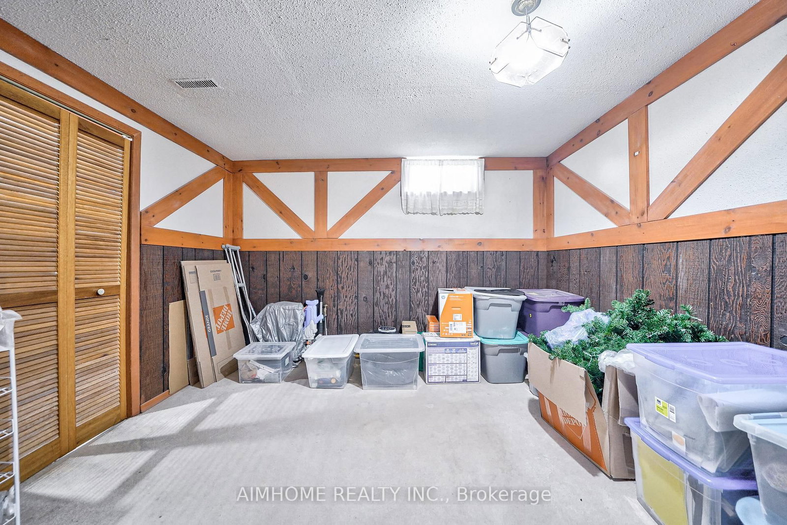 1692 John Street • Markham, ON photo 31