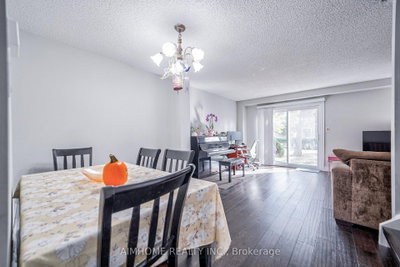 1692 John Street • Markham, ON photo 9