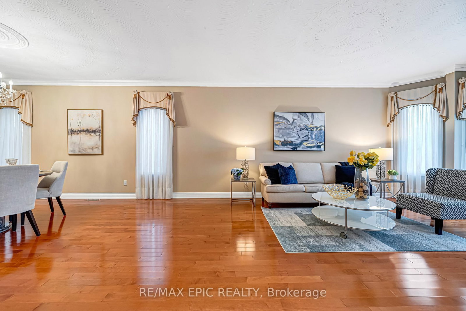 11 Palace Court • Richmond Hill, ON photo 11