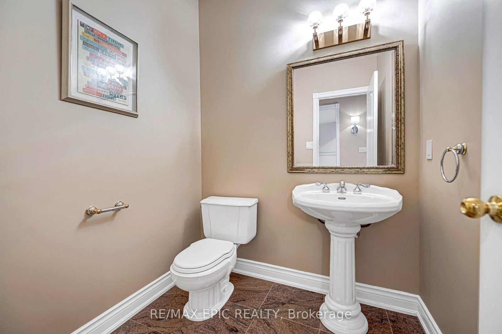 11 Palace Court • Richmond Hill, ON photo 20