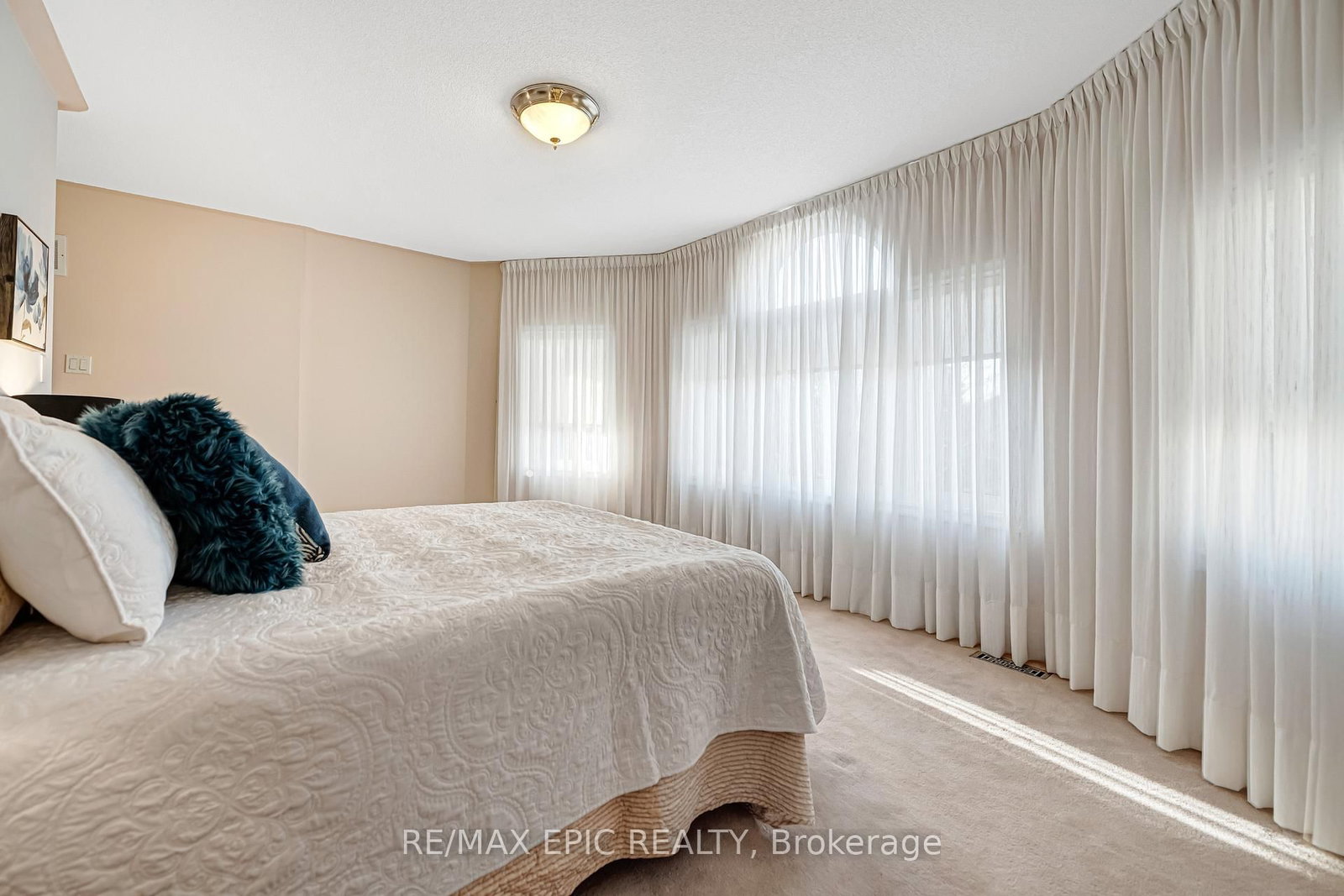 11 Palace Court • Richmond Hill, ON photo 36