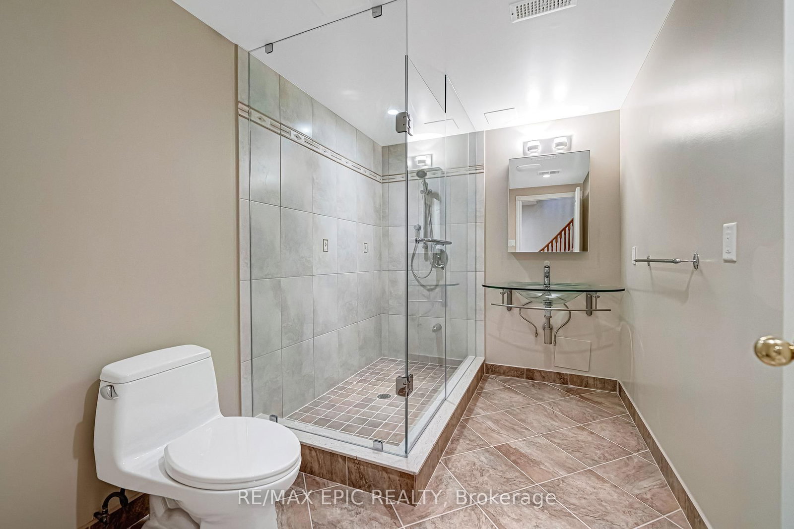 11 Palace Court • Richmond Hill, ON photo 44